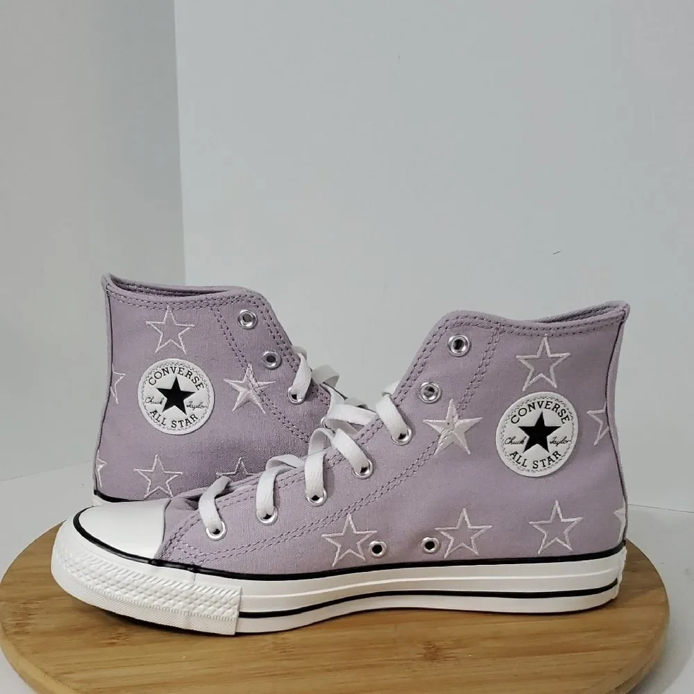 Converse Kids CTAS Hi Sneakers in Thistle Kids 7/ EU 40 NIB